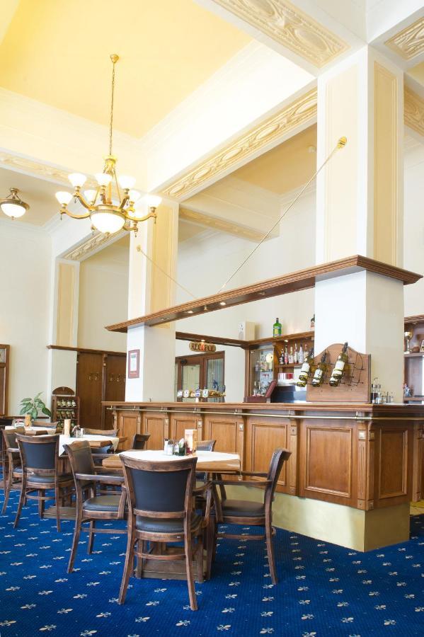 Hotel Slavie Pelhřimov Eksteriør bilde